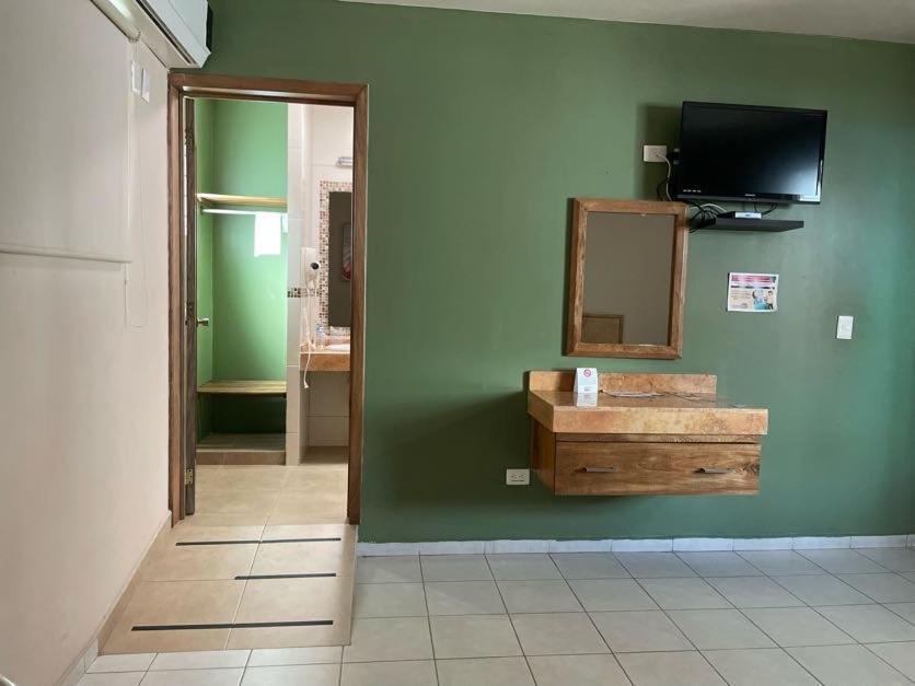 Hotel Santo Domingo Express Villahermosa Zewnętrze zdjęcie