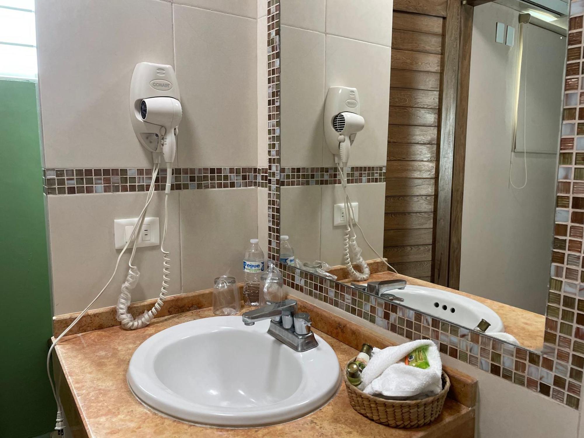 Hotel Santo Domingo Express Villahermosa Zewnętrze zdjęcie